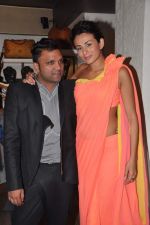 Pia Trivedi at Atosa preview for designer Gaurav Gupta and Kanika Saluja in Mumbai on 27th Nov 2012 (131).JPG