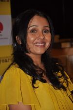 Suchitra Krishnamurthy at Anusha Subramaniam_s book launch in Kemps Corner, Mumbai on 28th Nov 2012 (42).JPG