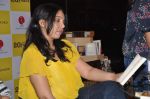 Suchitra Krishnamurthy at Anusha Subramaniam_s book launch in Kemps Corner, Mumbai on 28th Nov 2012 (43).JPG