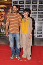 Farhan Akhtar at Talaash film premiere in PVR, Kurla on 29th Nov 2012 (80).JPG