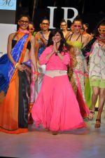 Model walk the ramp for Babita Malkani Show at IRFW 2012 in Goa on 1st Dec 2012 (115).JPG