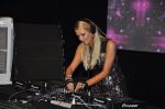 Paris Hilton play the perfect DJ at IRFW 2012 on 1st Dec 2012 (14).JPG
