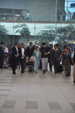 Paris Hilton arrives at Mumbai airport on 3rd Dec 2012 (3).JPG