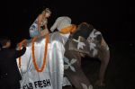 Paris Hilton arrives on an elephant at Shane Falguni bash in Cafe Fresh, Goa on 2nd Dec 2012 (46).JPG