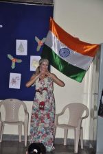 Paris Hilton visits Ashray orphanage in Bandra, Mumbai on 3rd Dec 2012 (35).JPG