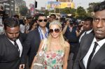 Paris Hilton visits Siddhivinayak Temple in Mumbai on 3rd Dec 2012 (15).JPG