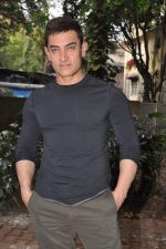 Aamir Khan at Talaash success meet in Bandra, Mumbai on 4th Dec 2012 (42).JPG