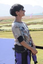 Adhuna Akhtar at Aamby Valley skydiving event in Lonavla, Mumbai on 4th Dec 2012 (16).JPG