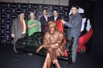 Waheeda Rehman at Walk of fame statue by UTV Stars in J W Marriott, Mumbai on 4th Dec 2012 (11).JPG