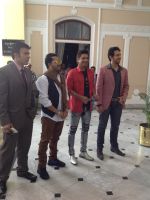 Paramvir Singh, Mika Singh,Shaan,Nikhil Chandiramani on the sets of Sunil Agnihotri_s Film Balwinder Singh...Famous Ho Gaya in Mysore  (2).JPG