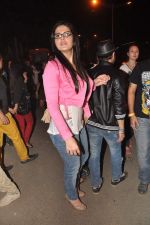 Zarine Khan at Guns N Roses concert in Mumbai on 9th Dec 2012,1 (5).JPG