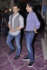 Ritesh Sidhwani, Aamir Khan at Talaash success bash in J W Marriott, Mumbai on 10th Dec 2012 (6).JPG
