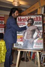 Ranveer Singh promotes Men_s Health magazine in Mumbai on 13th DEc 2012 (70).JPG