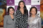 Shilpa Shetty at Judith Leiber event at Arola hosted by Sangeeta Assomull and Chhaya Momaya in Mumbai on 13th Dec 2012 (157).JPG