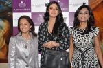 Shilpa Shetty at Judith Leiber event at Arola hosted by Sangeeta Assomull and Chhaya Momaya in Mumbai on 13th Dec 2012 (160).JPG