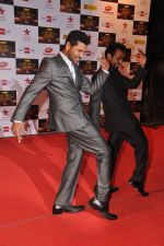Prabhu Deva at Big Star Awards red carpet in Mumbai on 16th Dec 2012 (174).JPG