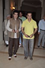 Kamal Hassan, Jeetendra at Vishwaroop press meet in J W Marriott, Mumbai on 18th Dec 2012 (76).JPG