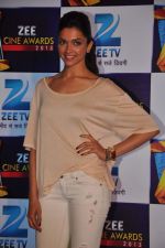 Deepika Padukone at Zee Cine Awards press meet in Panchgani, Mumbai on 19th Dec 2012 (29).jpg