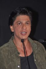 Shahrukh Khan at Zee Cine Awards press meet in Panchgani, Mumbai on 19th Dec 2012 (68).jpg