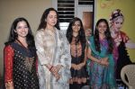 Hema Malini at Stree Shakti Press Meet in Juhu, Mumbai on 20th Dec 2012 (38).JPG