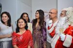 at Zoya Christmas special hosted by Nisha Jamwal in Kemps Corner, Mumbai on 20th Dec 2012 (141).JPG