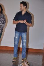 Imran Khan at Mood Indigo in Powai, Mumbai on 22nd Dec 2012 (11).JPG