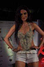 at Miss Maxim Fashion Show at F Bar, Mumbai on 23rd Dec 2012 (84).JPG