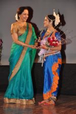 Hema Malini performs for Jaya Smriti in Nehru Centre, Mumbai on 26th Dec 2012 (51).JPG