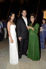 at Riyaz Amlani and Kiran_s wedding reception in Mumbai on 26th Dec 2012 (9).JPG