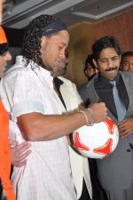 Ronaldinho unveils Balaji entertainment_s R10 movie in Pune, Mumbai on 28th Dec 2012 (26).JPG