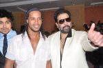 Ronaldinho unveils Balaji entertainment_s R10 movie in Pune, Mumbai on 28th Dec 2012 (28).JPG