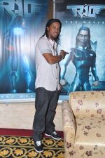 Ronaldinho unveils Balaji entertainment_s R10 movie in Pune, Mumbai on 28th Dec 2012 (39).JPG