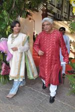 Shabana Azmi, Javed Akhtar at Shaad Ali_s Wedding in Bandra, Mumbai on 6th Jan 2013 (66).JPG