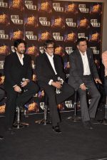 Amitabh Bachchan, Boman Irani, Arshad Warsi at the launch of the trailor of Jolly LLB film in PVR, Mumbai on 8th Jan 2013 (50).JPG
