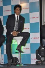 Shahrukh Khan at Nerolac paints event in Trident, Mumbai on 11th Jan 2013 (31).JPG