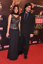 Sonali Bendre, Goldie Behl at Screen Awards red carpet in Mumbai on 12th Jan 2013 (433).JPG