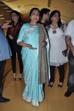 Asha Bhosle at Mai film promotions in Cinemax, Mumbai on 15th Jan 2013 (8).JPG