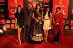 Sridevi, Boney Kapoor, Jhanvi Kapoor, Khushi Kapoor at CCL red carpet in Mumbai on 19th Jan 2013 (159).JPG
