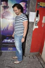 Saif Ali Khan at Race 2 screening in PVR on 24th Jan 2013 (73).JPG