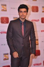 Arjun Kapoor at Stardust Awards 2013 red carpet in Mumbai on 26th jan 2013 (490).JPG