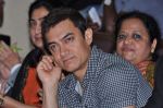 Aamir Khan at Kem Hospital in Mumbai on 27th Jan 2013 (38).JPG
