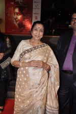 Asha Bhosle at Mai Premiere in Mumbai on 31st Jan 2013 (35).JPG