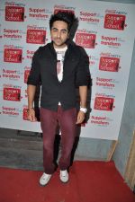 Ayushman Khurana at NDTV Support My school 9am to 9pm campaign which raised 13.5 crores in Mumbai on 3rd Feb 2013 (47).JPG