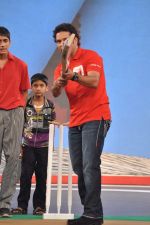 Sachin Tendulkar at NDTV Support My school 9am to 9pm campaign which raised 13.5 crores in Mumbai on 3rd Feb 2013 (42).JPG