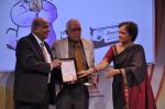 at Fourth Edition of The Laadli National Media Awards for Gender Sensitivity 2011-12 in Nariman Point, Mumbai on 5th Feb 2013 (7).JPG