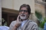Amitabh Bachchan pledge their support towards the girl child through Plan India at his home on 9th Feb 2013 (261).JPG