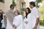 Amitabh Bachchan, Jaya Bachchan, Aishwarya Rai, Abhishek Bachchan pledge their support towards the girl child through Plan India at his home on 9th Feb 2013 (313).JPG