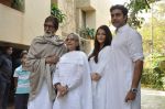 Amitabh Bachchan, Jaya Bachchan, Aishwarya Rai, Abhishek Bachchan pledge their support towards the girl child through Plan India at his home on 9th Feb 2013 (315).JPG
