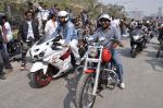 Sanjay Gupta at safety drive rally by 600 bikers in Bandra, Mumbai on 10th Feb 2013 (60).JPG