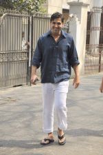 John Abraham snapped outside his home in Mumbai on 12th Feb 2013 (7).JPG